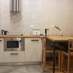 Apartment Street, Lviv